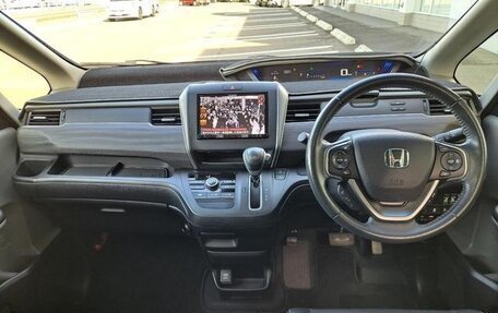 Honda Freed II, 2019 год, 1 180 000 рублей, 11 фотография
