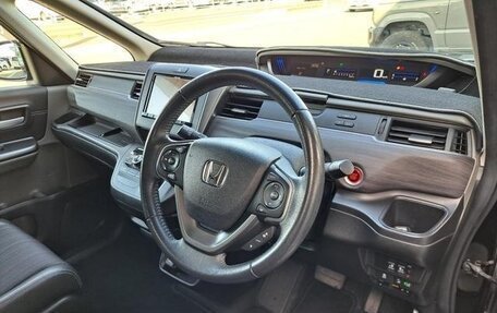 Honda Freed II, 2019 год, 1 180 000 рублей, 10 фотография