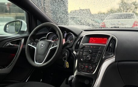 Opel Astra J, 2010 год, 590 000 рублей, 21 фотография