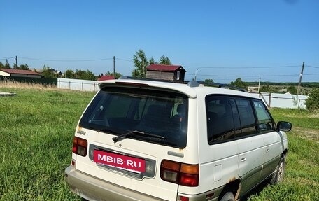 Mazda MPV I, 1995 год, 350 000 рублей, 2 фотография