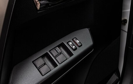 Toyota RAV4, 2019 год, 3 260 000 рублей, 19 фотография