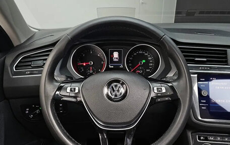 Volkswagen Tiguan II, 2020 год, 2 442 222 рублей, 8 фотография