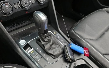 Volkswagen Tiguan II, 2020 год, 2 442 222 рублей, 14 фотография