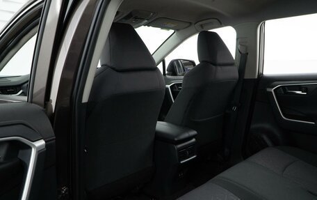 Toyota RAV4, 2020 год, 3 813 444 рублей, 12 фотография