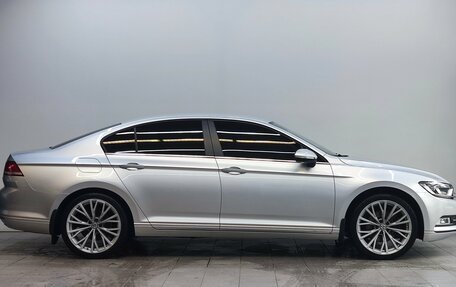 Volkswagen Passat B8 рестайлинг, 2015 год, 1 800 000 рублей, 4 фотография