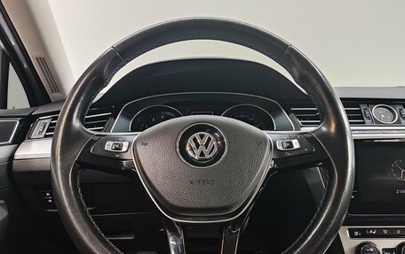 Volkswagen Passat B8 рестайлинг, 2015 год, 1 800 000 рублей, 10 фотография