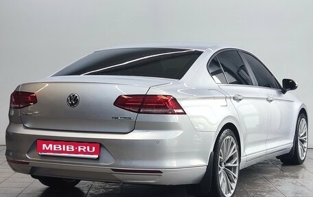 Volkswagen Passat B8 рестайлинг, 2015 год, 1 800 000 рублей, 5 фотография
