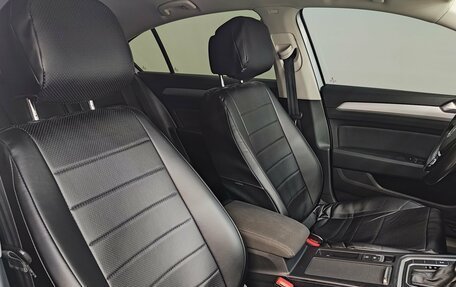 Volkswagen Passat B8 рестайлинг, 2015 год, 1 800 000 рублей, 21 фотография