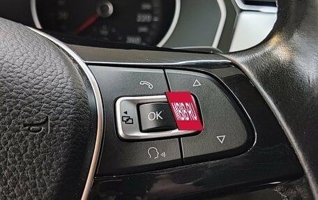 Volkswagen Passat B8 рестайлинг, 2015 год, 1 800 000 рублей, 25 фотография