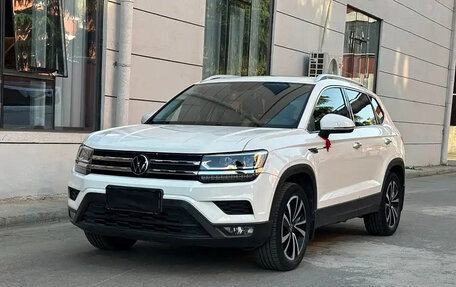 Volkswagen Tharu, 2023 год, 1 530 888 рублей, 1 фотография
