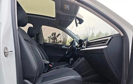 Volkswagen Tiguan II, 2023 год, 2 190 888 рублей, 9 фотография