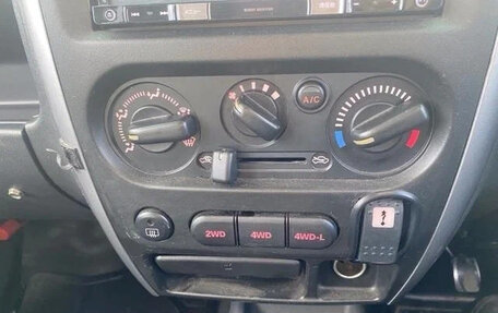 Suzuki Jimny, 2017 год, 601 222 рублей, 14 фотография