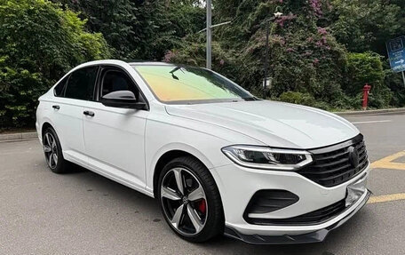 Volkswagen Lavida, 2022 год, 1 240 007 рублей, 4 фотография