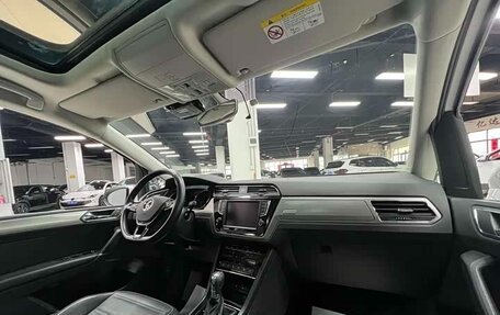 Volkswagen Touran III, 2021 год, 2 664 600 рублей, 14 фотография