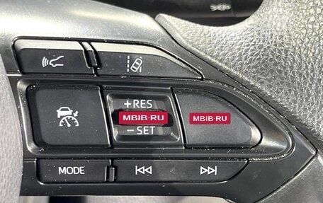 Toyota Yaris Cross, 2023 год, 1 430 000 рублей, 9 фотография