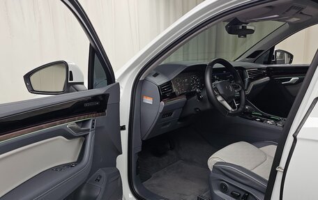 Volkswagen Touareg III, 2025 год, 9 200 000 рублей, 9 фотография