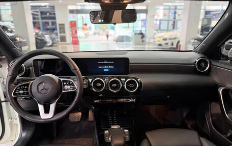 Mercedes-Benz A-Класс, 2020 год, 1 540 000 рублей, 7 фотография