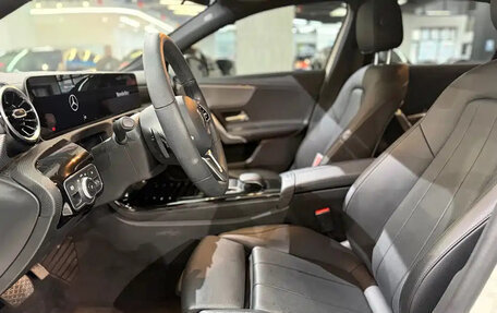 Mercedes-Benz A-Класс, 2020 год, 1 540 000 рублей, 12 фотография