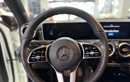 Mercedes-Benz A-Класс, 2020 год, 1 540 000 рублей, 9 фотография