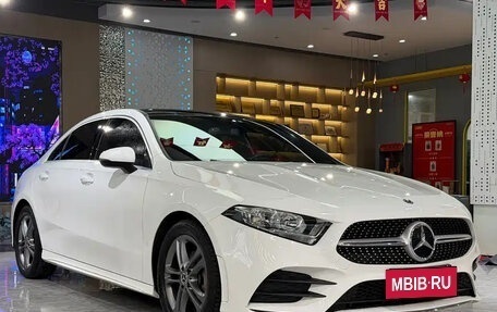 Mercedes-Benz A-Класс, 2020 год, 1 540 000 рублей, 2 фотография