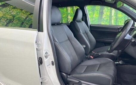 Toyota Corolla, 2015 год, 1 135 000 рублей, 14 фотография