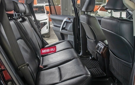Toyota Land Cruiser Prado 150 рестайлинг 2, 2017 год, 3 949 000 рублей, 12 фотография