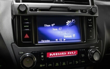 Toyota Land Cruiser Prado 150 рестайлинг 2, 2017 год, 3 949 000 рублей, 19 фотография