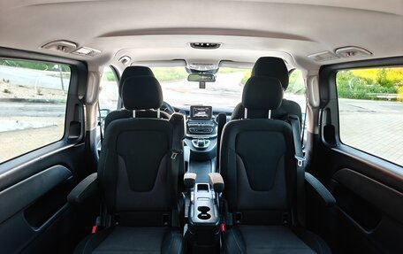 Mercedes-Benz V-Класс, 2014 год, 3 500 000 рублей, 17 фотография