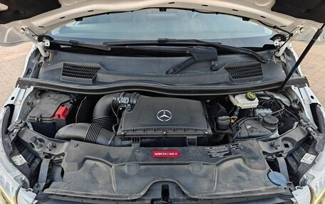 Mercedes-Benz V-Класс, 2014 год, 3 500 000 рублей, 27 фотография