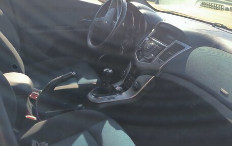 Chevrolet Cruze II, 2011 год, 900 000 рублей, 15 фотография