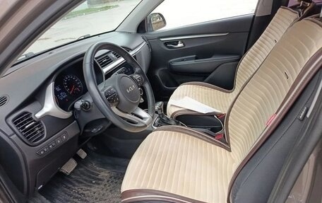 KIA Rio IV, 2022 год, 1 800 000 рублей, 3 фотография