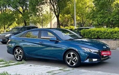 Hyundai Elantra, 2022 год, 1 280 004 рублей, 3 фотография