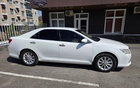 Toyota Camry, 2013 год, 1 720 000 рублей, 4 фотография