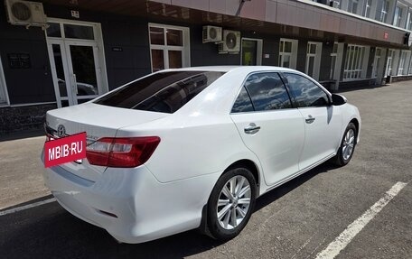 Toyota Camry, 2013 год, 1 720 000 рублей, 6 фотография