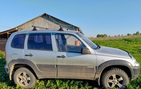 Chevrolet Niva I рестайлинг, 2012 год, 350 000 рублей, 5 фотография