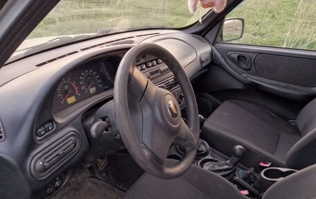 Chevrolet Niva I рестайлинг, 2012 год, 350 000 рублей, 3 фотография