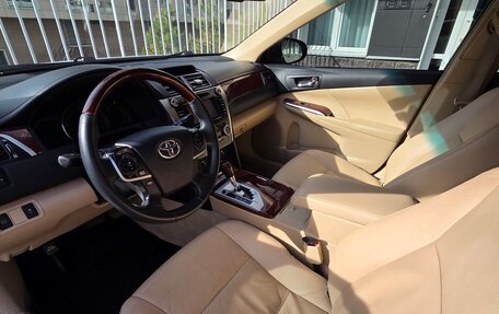 Toyota Camry, 2013 год, 1 720 000 рублей, 16 фотография