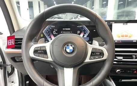 BMW 3 серия, 2023 год, 3 300 000 рублей, 10 фотография