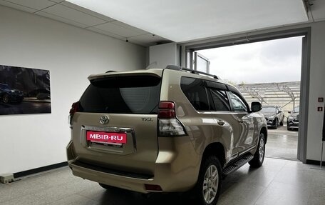 Toyota Land Cruiser Prado 150 рестайлинг 2, 2010 год, 2 850 000 рублей, 4 фотография