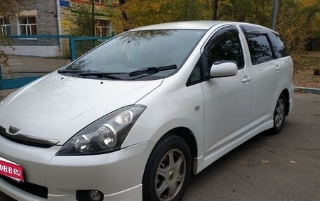 Toyota Wish II, 2003 год, 800 000 рублей, 1 фотография