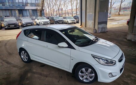 Hyundai Solaris II рестайлинг, 2014 год, 950 000 рублей, 4 фотография