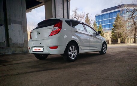 Hyundai Solaris II рестайлинг, 2014 год, 950 000 рублей, 9 фотография