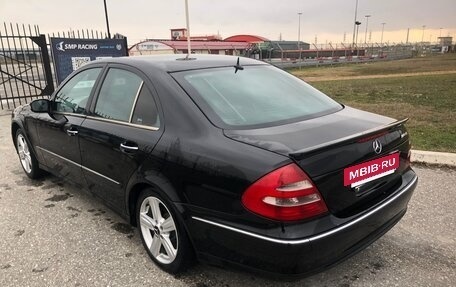 Mercedes-Benz E-Класс, 2004 год, 960 000 рублей, 9 фотография