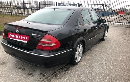 Mercedes-Benz E-Класс, 2004 год, 960 000 рублей, 21 фотография