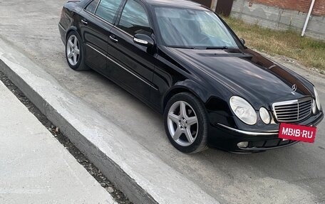 Mercedes-Benz E-Класс, 2004 год, 960 000 рублей, 17 фотография