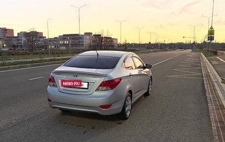 Hyundai Solaris II рестайлинг, 2013 год, 650 000 рублей, 5 фотография