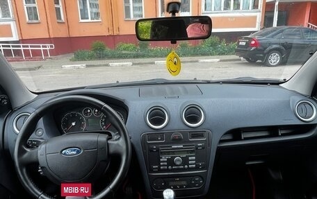 Ford Fusion I, 2006 год, 520 000 рублей, 6 фотография