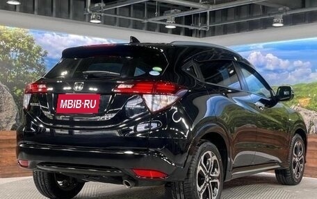Honda Vezel, 2017 год, 1 280 000 рублей, 2 фотография