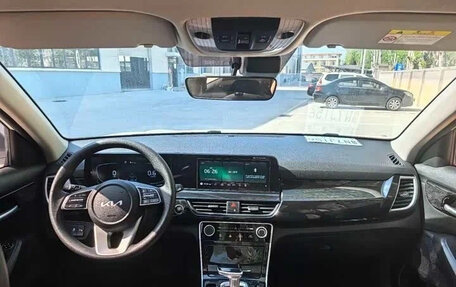 KIA Seltos I, 2023 год, 1 640 000 рублей, 9 фотография
