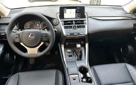 Lexus NX I, 2021 год, 2 700 000 рублей, 9 фотография